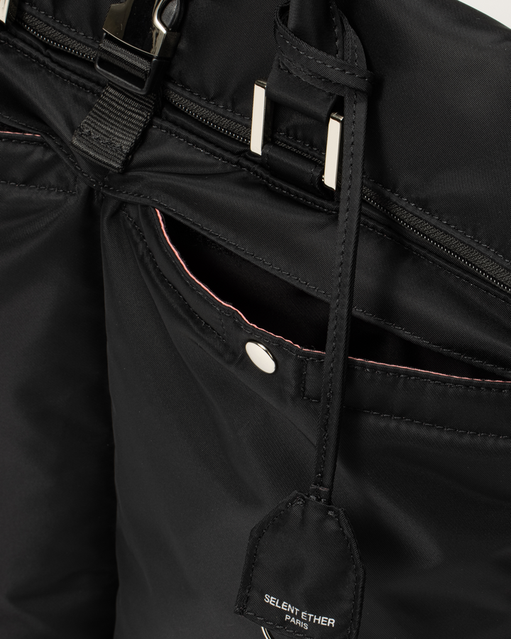 CARRY38 BLACK – SELENTETHER CARRY38 BLACK – SELENTETHER